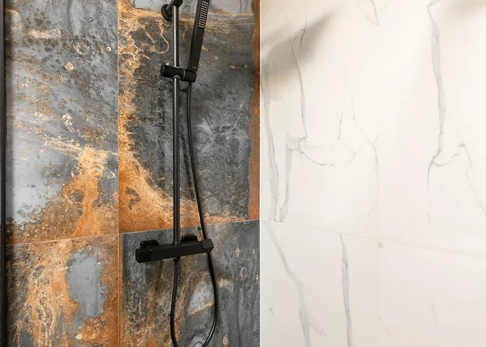 In The Center Of Lejlighed